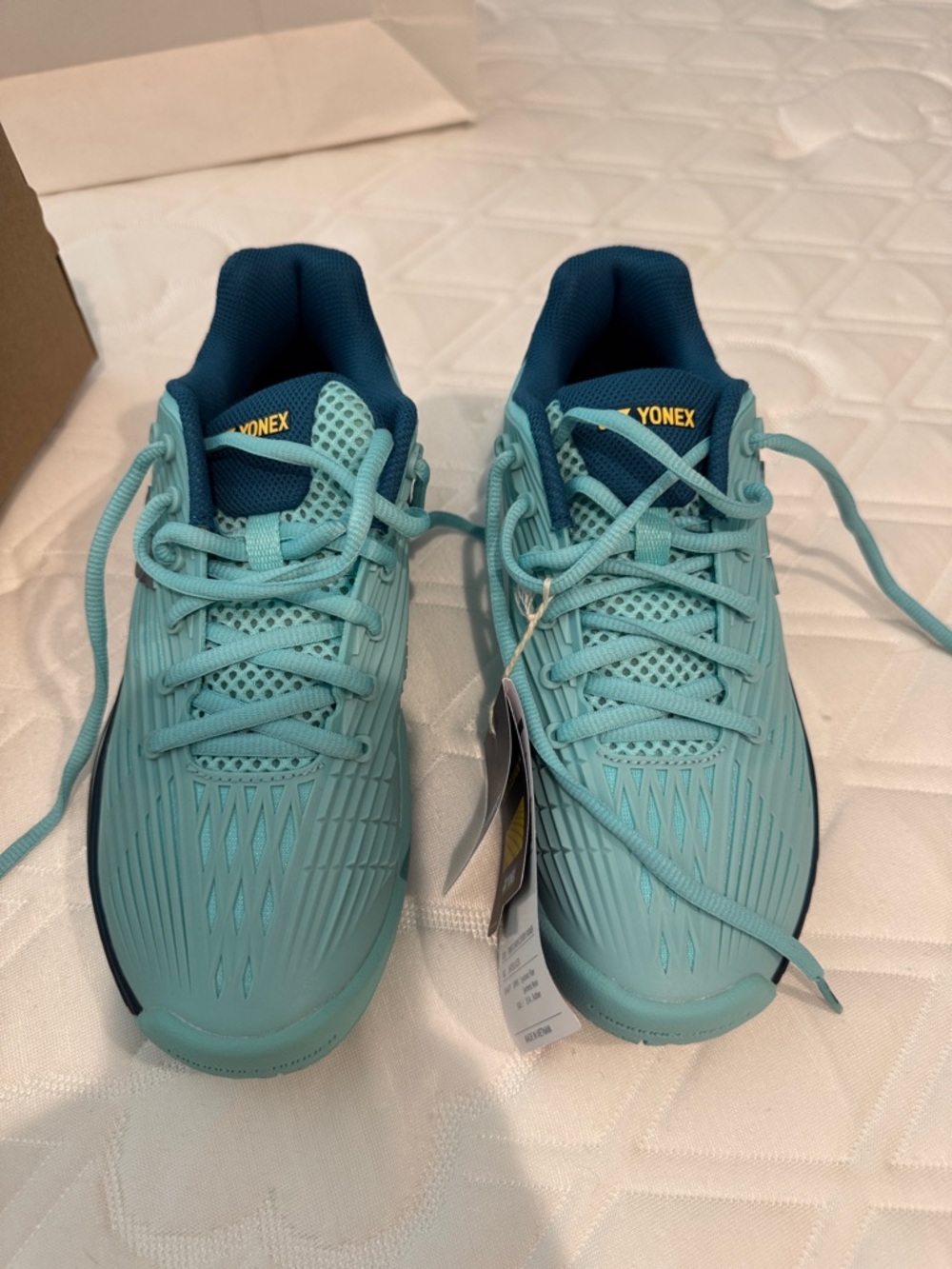 Yonex Women's Power Cushion Court Shoes